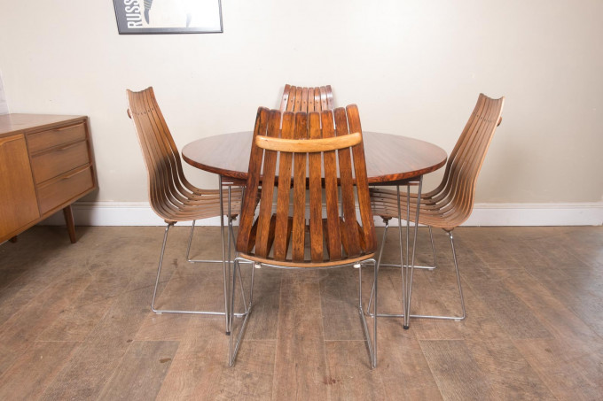 Hans Brattrud Rosewood Dining Table & Four Scandia Chairs By Hove Mobler C.1965