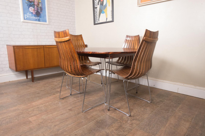 Hans Brattrud Rosewood Dining Table & Four Scandia Chairs By Hove Mobler C.1965